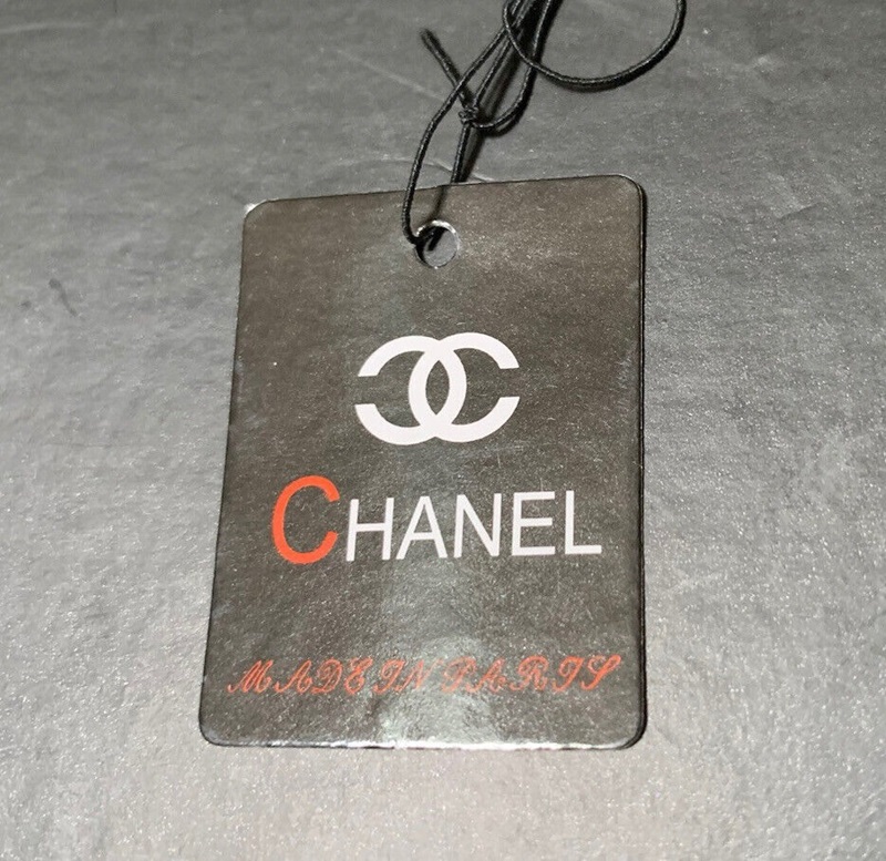 Mẫu tem quần áo thương hiệu nổi tiếng Chanel