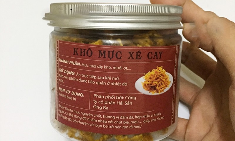 Một mẫu tem nhãn mực khô đơn giản nhưng mang lại sự tinh tế cho sản phẩm