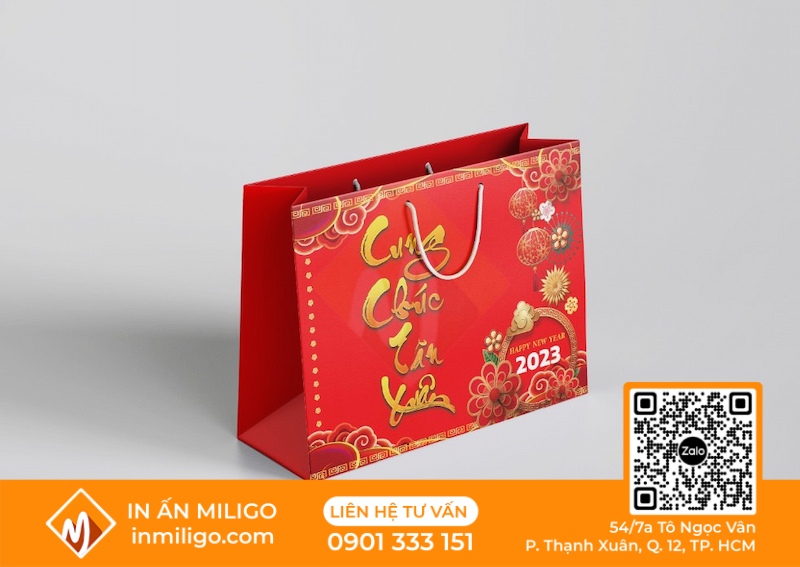 in túi đựng quà tết