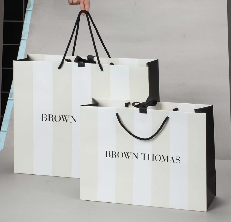 in túi giấy cho shop thời trang