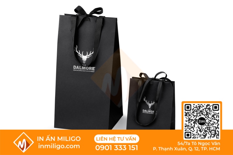 in túi giấy đựng quần áo