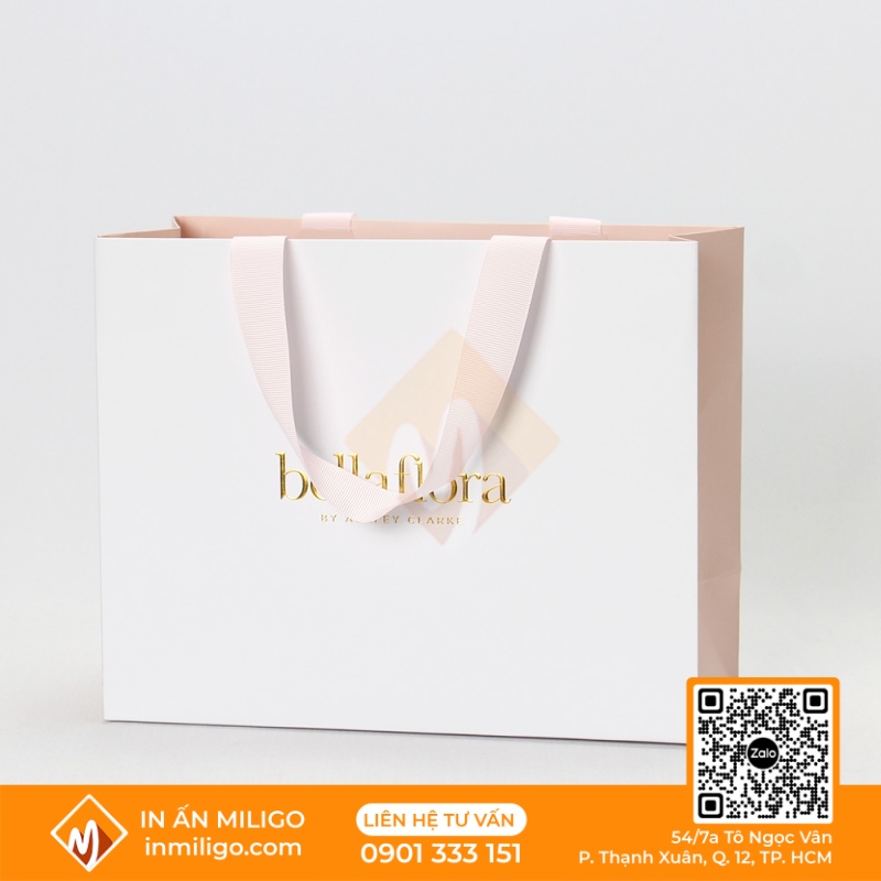 in túi giấy đựng quần áo