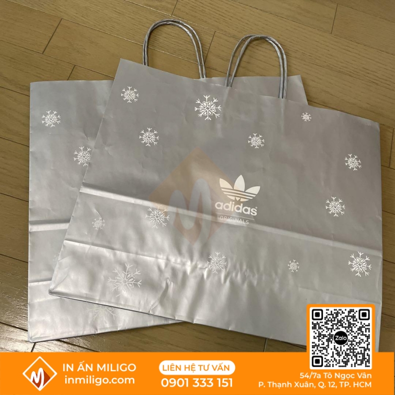 túi giấy Adidas