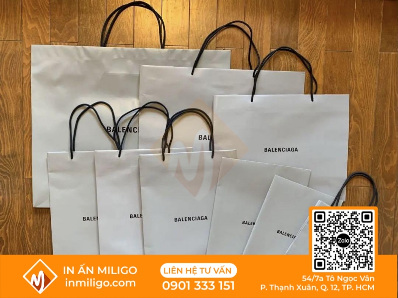 túi giấy Balenciaga