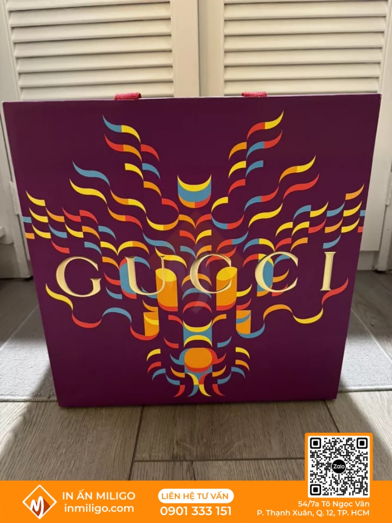 Túi giấy Gucci