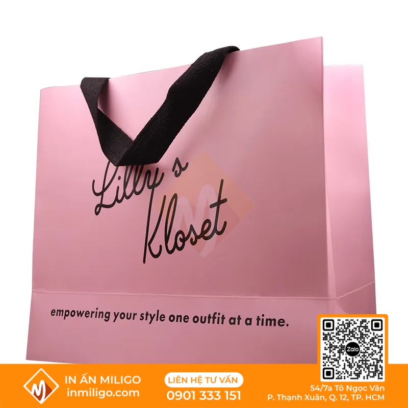 Túi giấy màu hồng