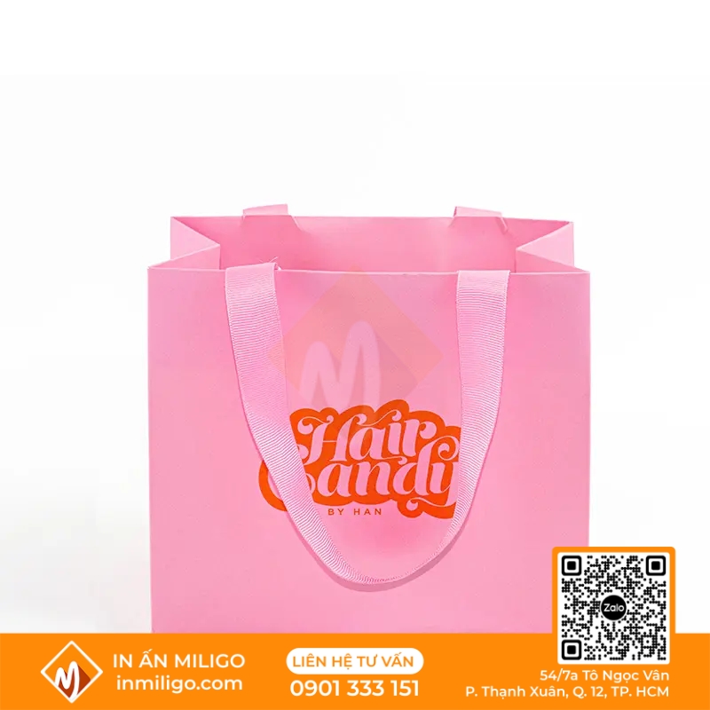 Túi giấy màu hồng