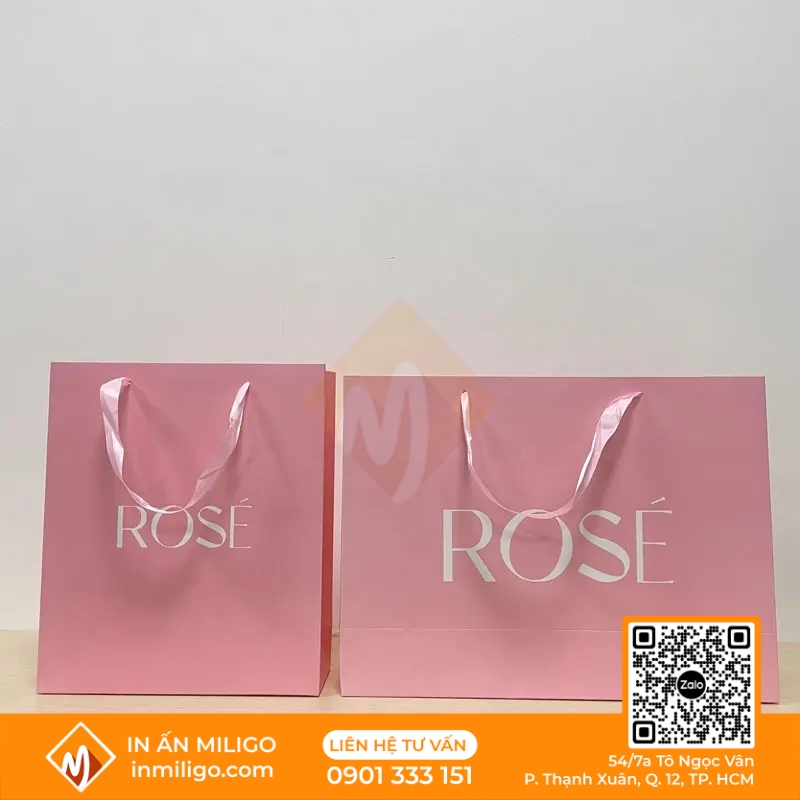 Túi giấy màu hồng