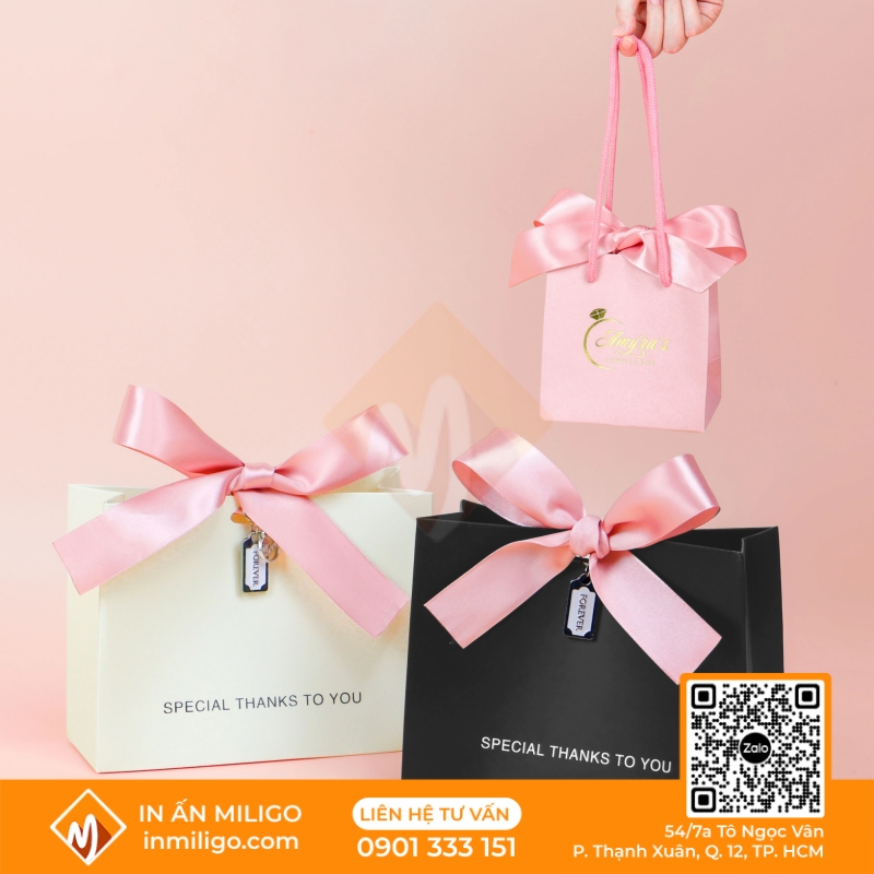 túi giấy bìa cứng
