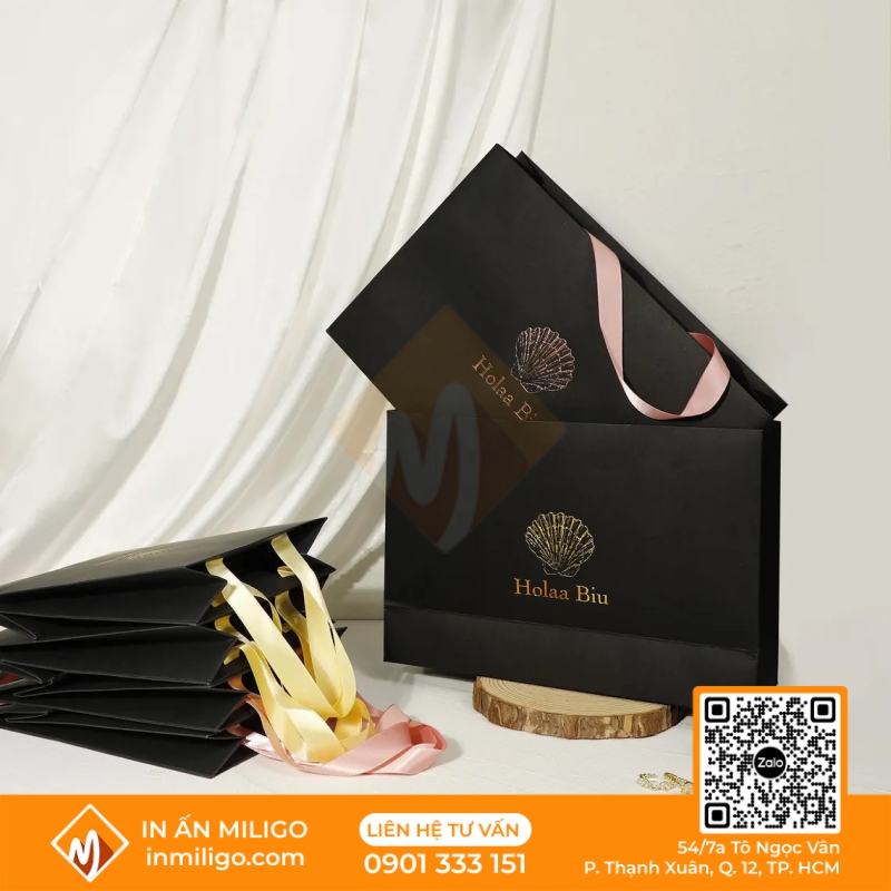 túi giấy bìa cứng