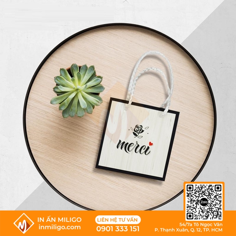 túi giấy đựng nước hoa