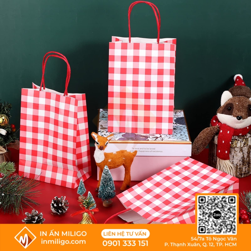 túi giấy kẻ caro