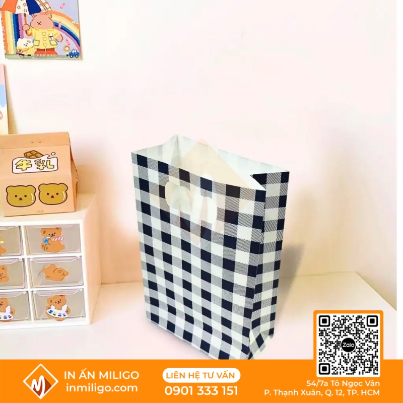 túi giấy kẻ caro