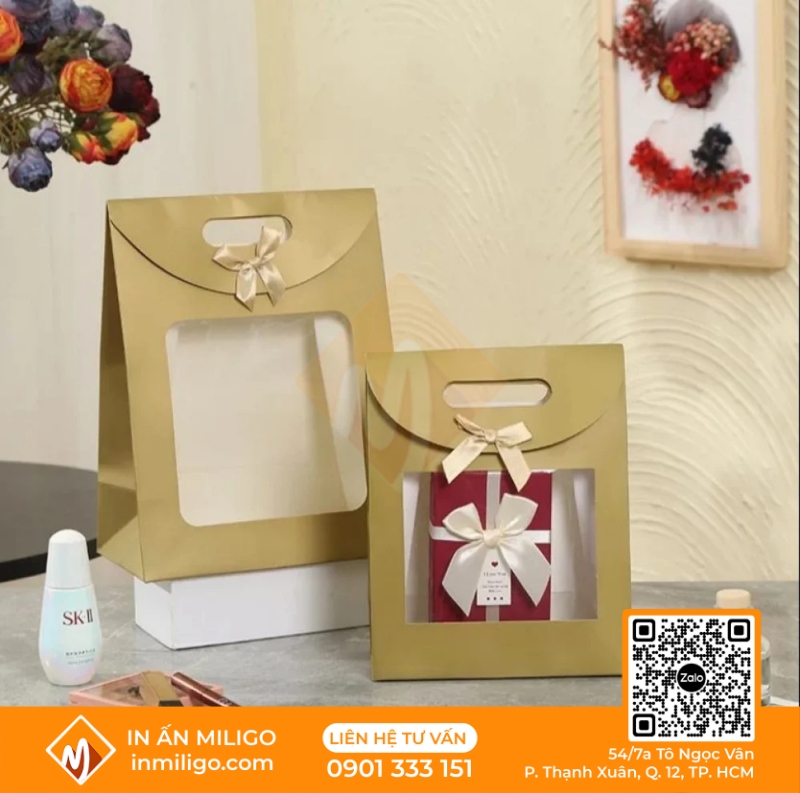 túi giấy nặt kính
