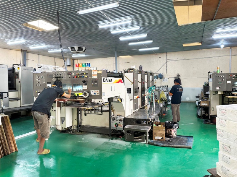 túi giấy nắp gập