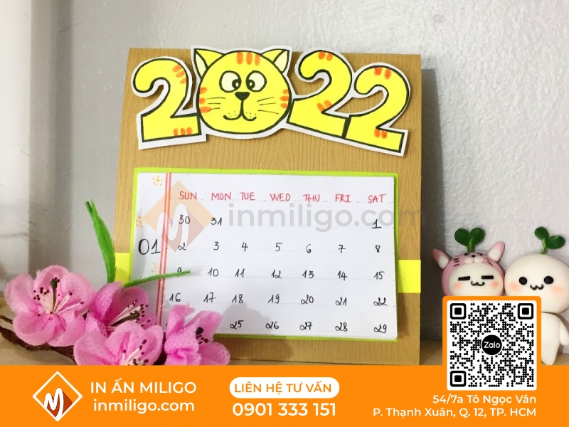 làm lịch để bàn