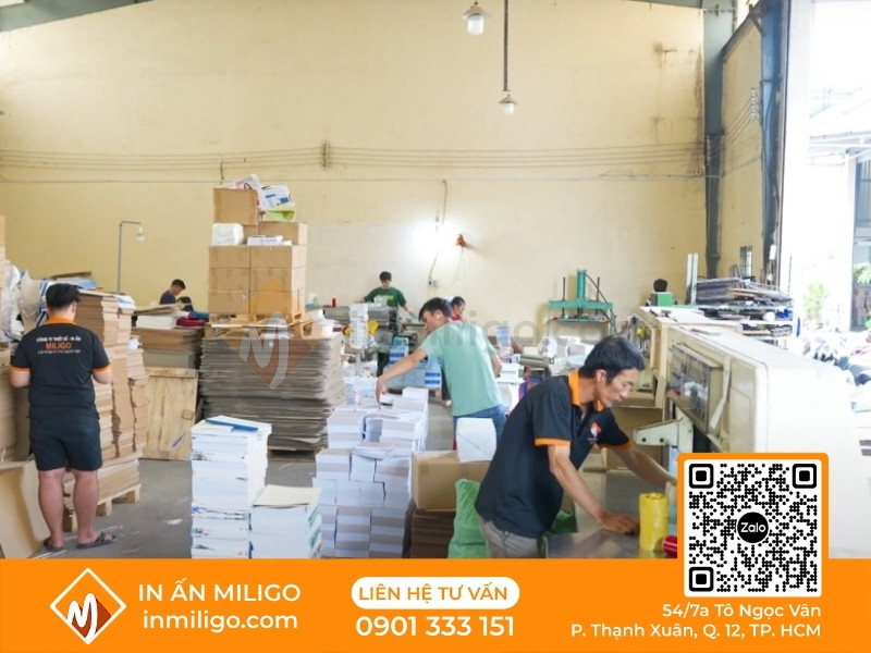 thiết kế lịch treo tường